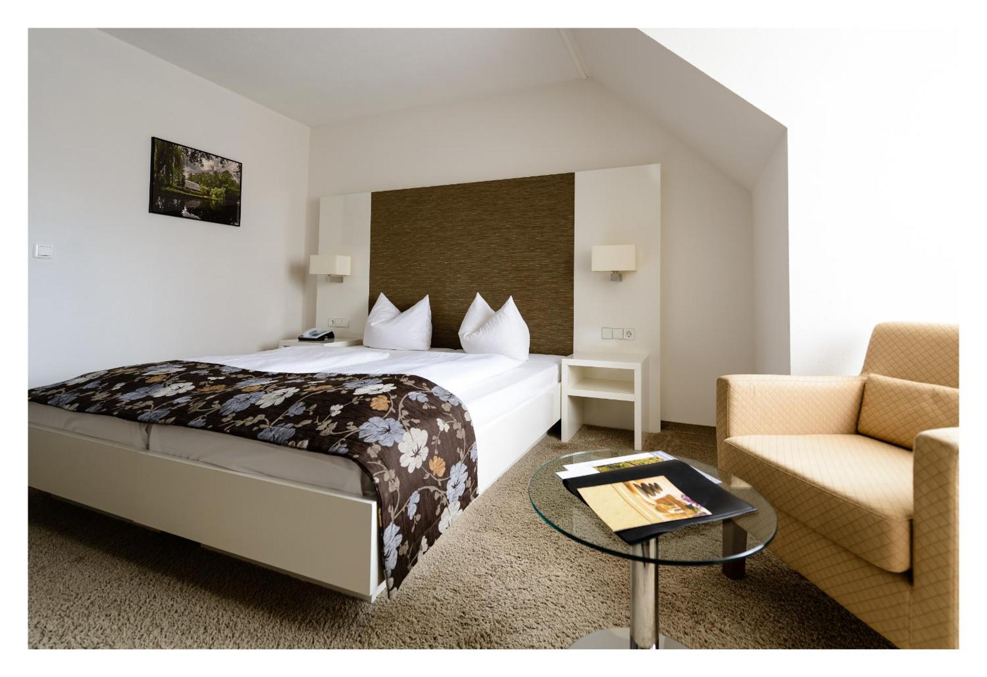 Landhotel Burg Im Spreewald - Resort & Spa Exterior photo
